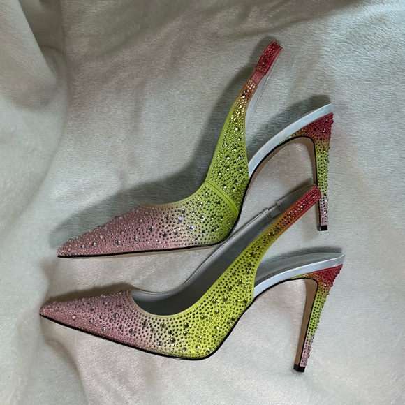 ⭐️🆕⭐️ Karl Lagerfeld “Chalina” Rhinestone Multi-Colored Ombré Slingback Pumps - Picture 5 of 10